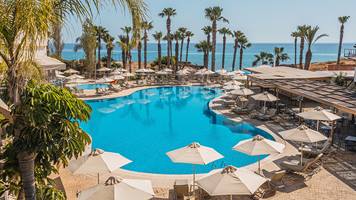 Hotel Louis Althea Beach